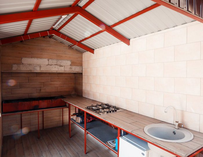 Беседка с мангалом - Отель «Голден Резорт»