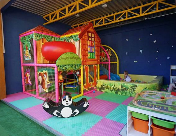 Детская площадка - Отель «Голден Резорт»