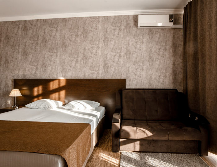 Стандарт 3-местный вид на басейн - Отель «Голден Резорт»