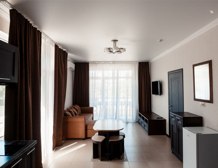 Люкс 4-местный 2-комнатный вид на реку - Отель «Голден Резорт»